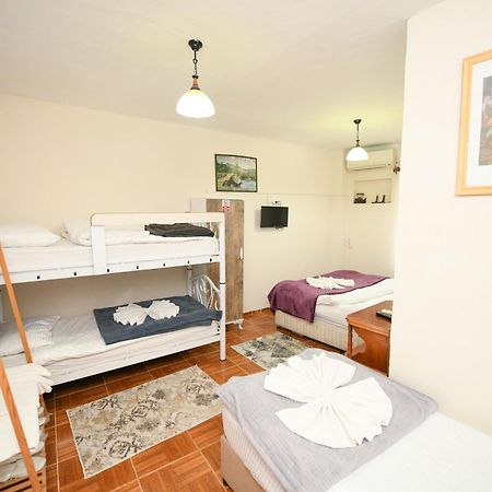 Anz Guest House Pansiyon Selçuk Esterno foto
